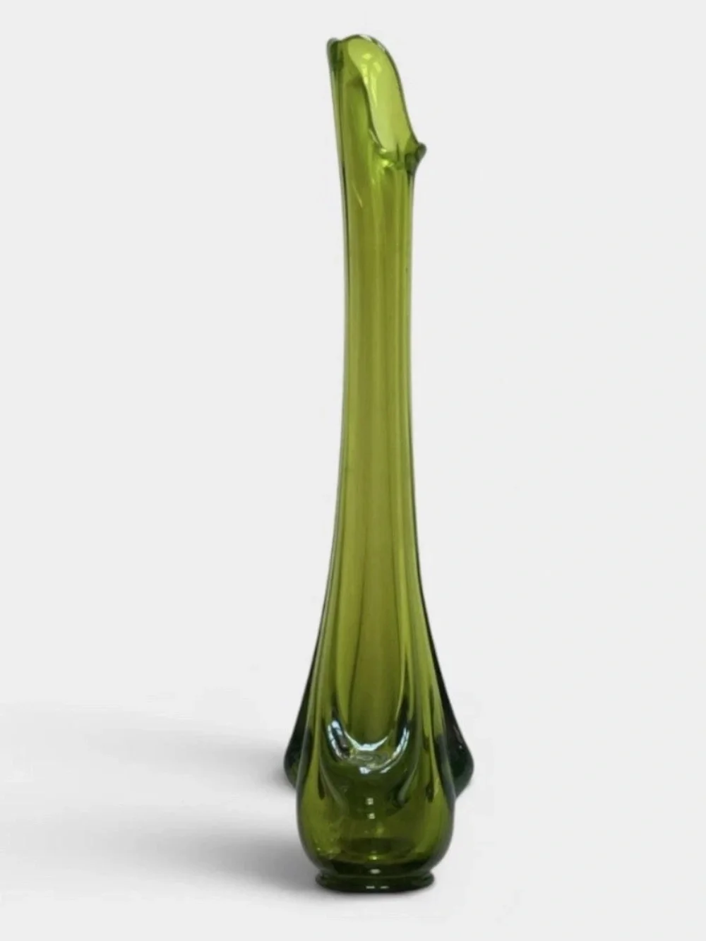 Vintage MCM Viking Green Epic Drape Swung Glass Vase